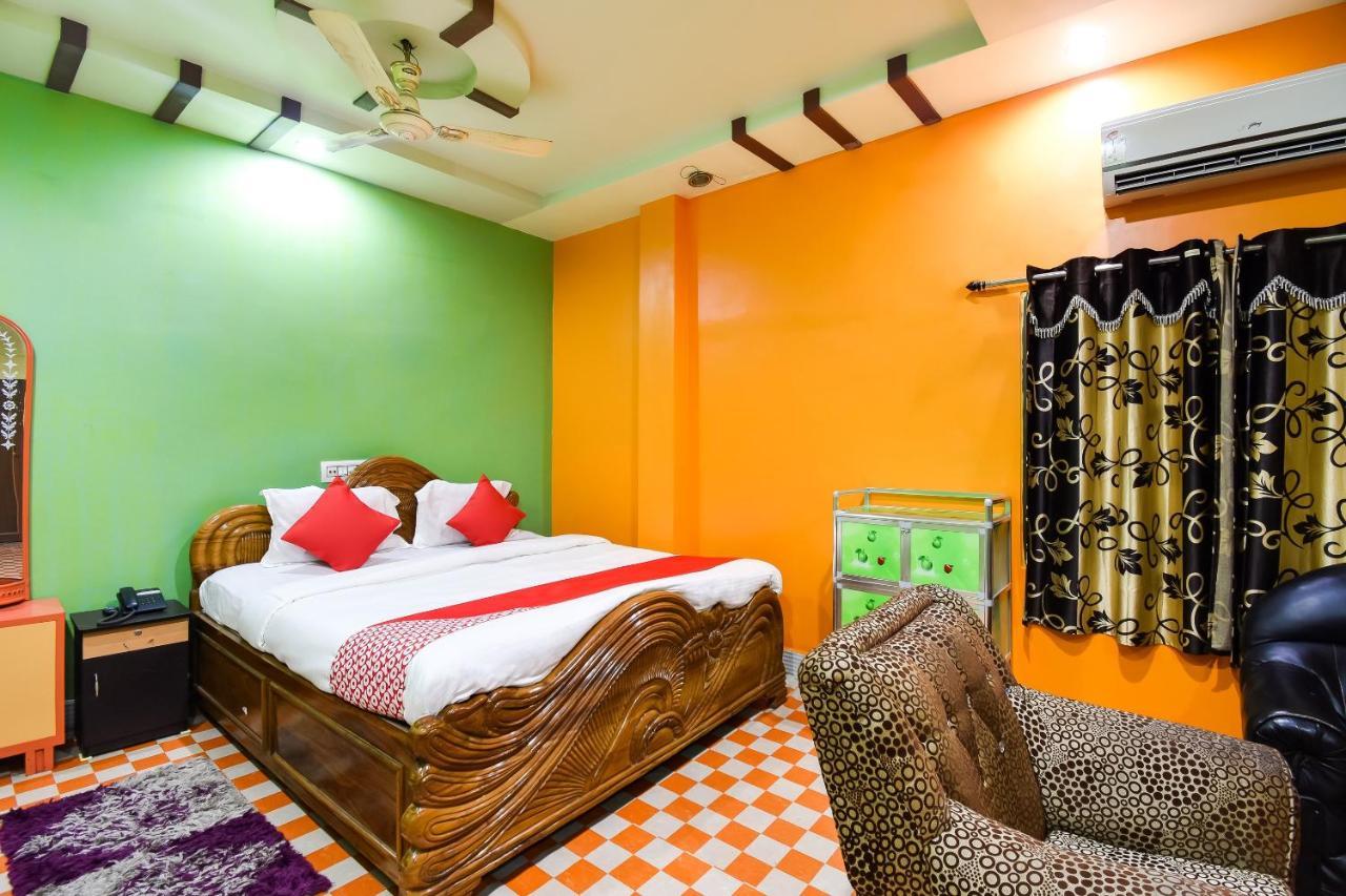 Oyo 44160 Hotel Sahana Jangipur Eksteriør bilde