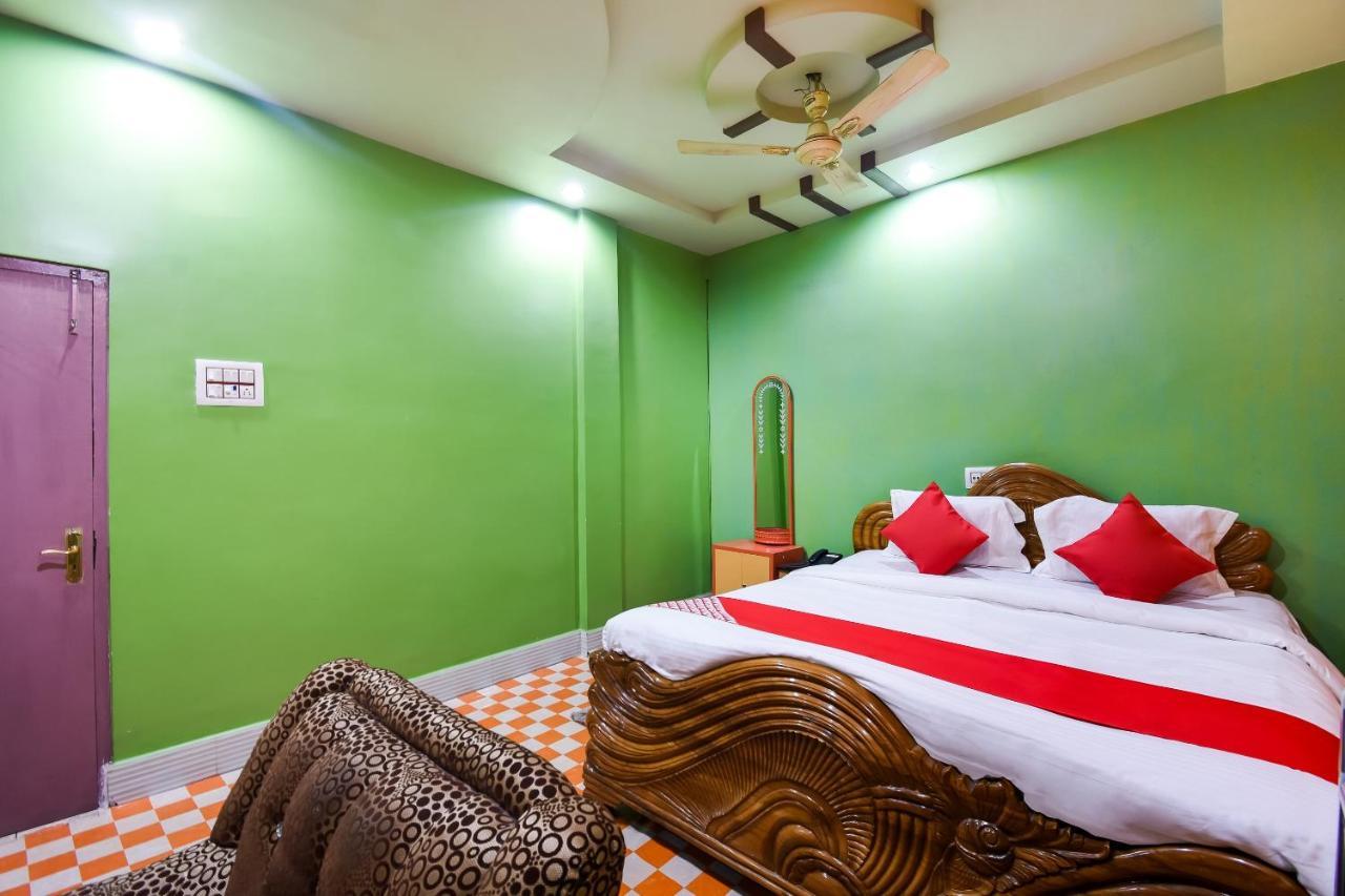 Oyo 44160 Hotel Sahana Jangipur Eksteriør bilde